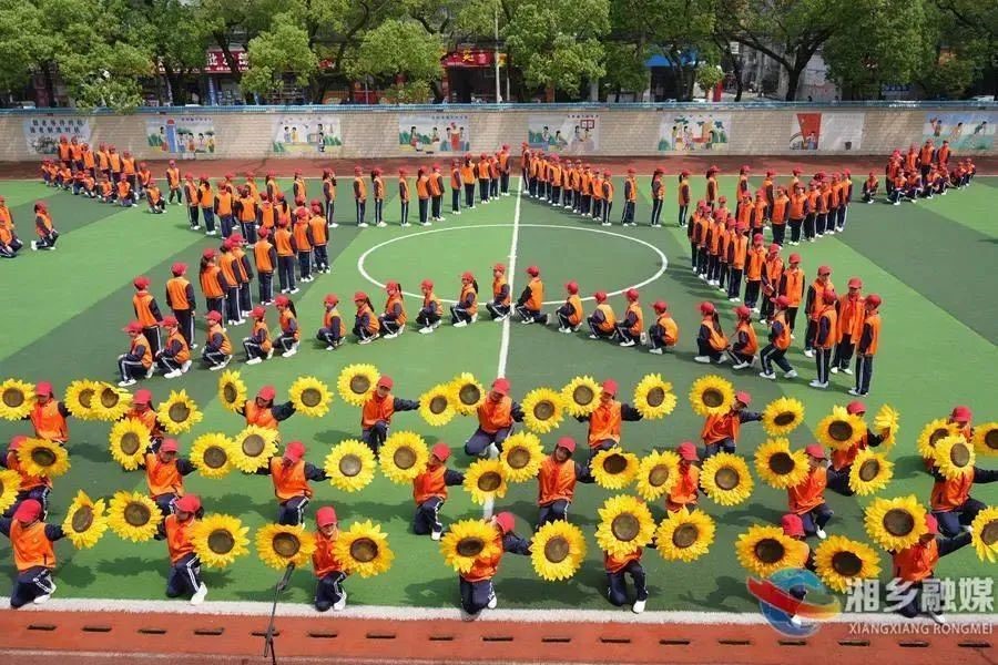 米多多合唱团成湖铁学校“课后服务活动”重头戏