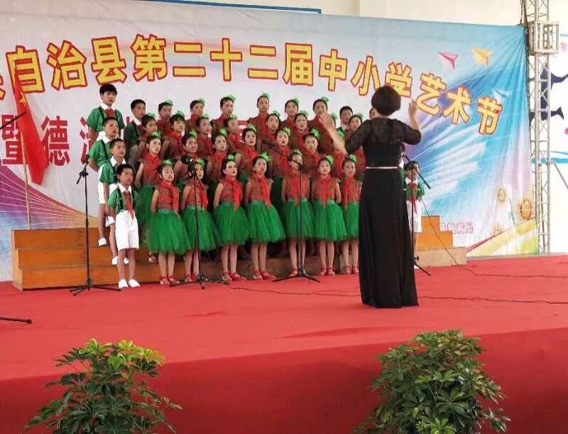 童声背后的故事丨那一段“兵荒马乱”的合唱训练时光