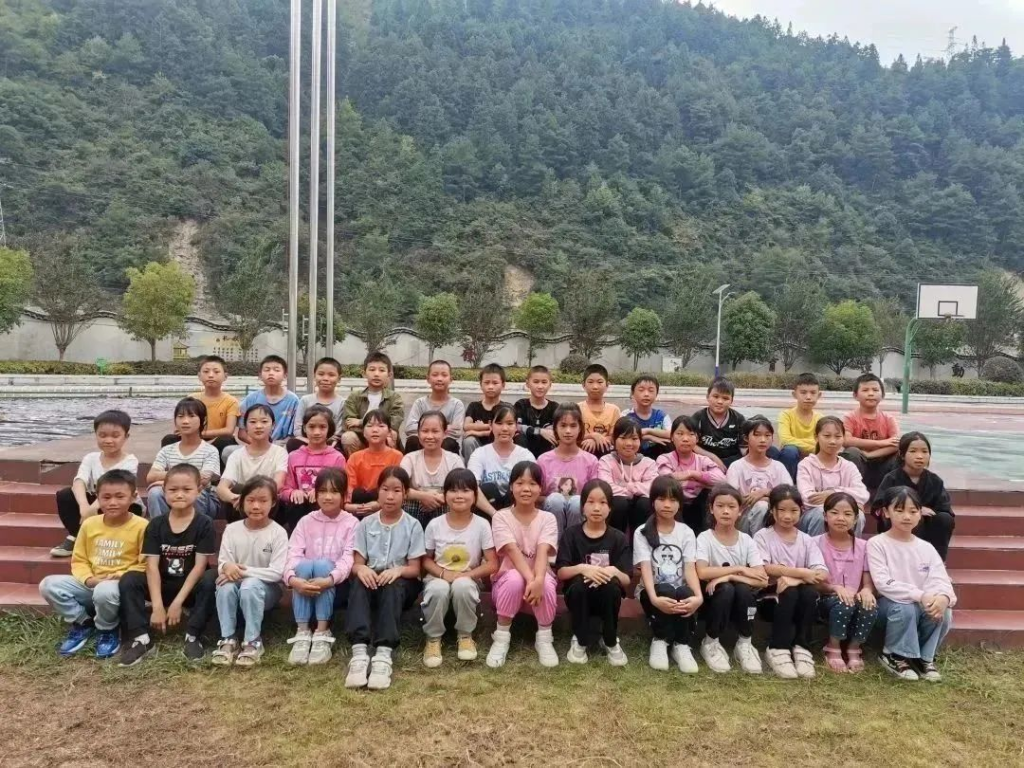 用“侗”声唱亮童心|一起来听李督学讲述长安营与合唱的故事