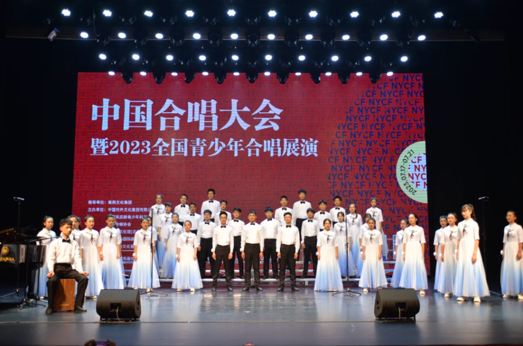 对外合作，支持“真需求、真努力”的乡村学校