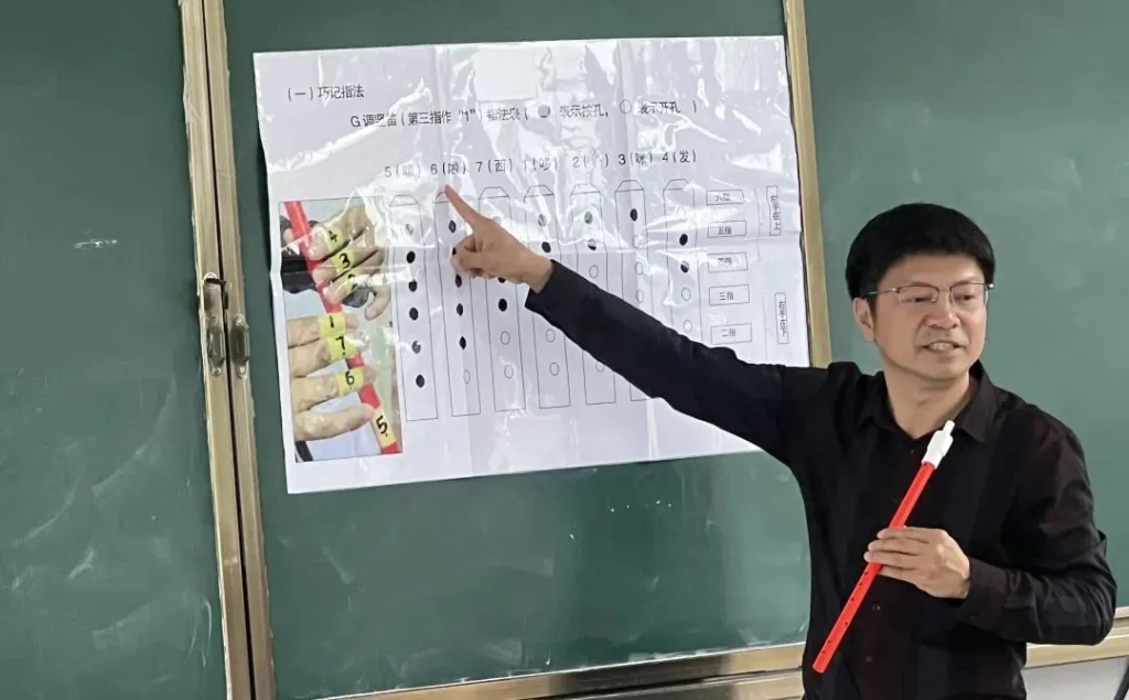 壹号音符米多多人物专访一 | 乡村校长张爱民的音乐教育梦