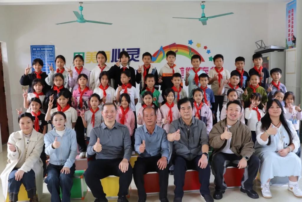 音乐公益行｜“河流・孩子” 添富小学合唱团项目探访温暖启程