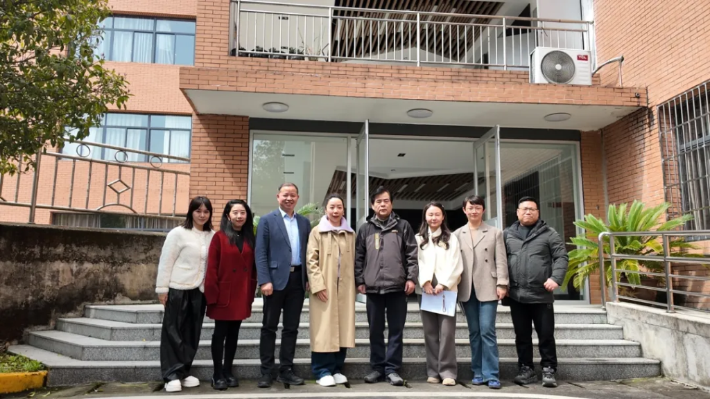 “河流·孩子”添富小学合唱团｜高校美育实践教学基地落户贵州古邦添富小学