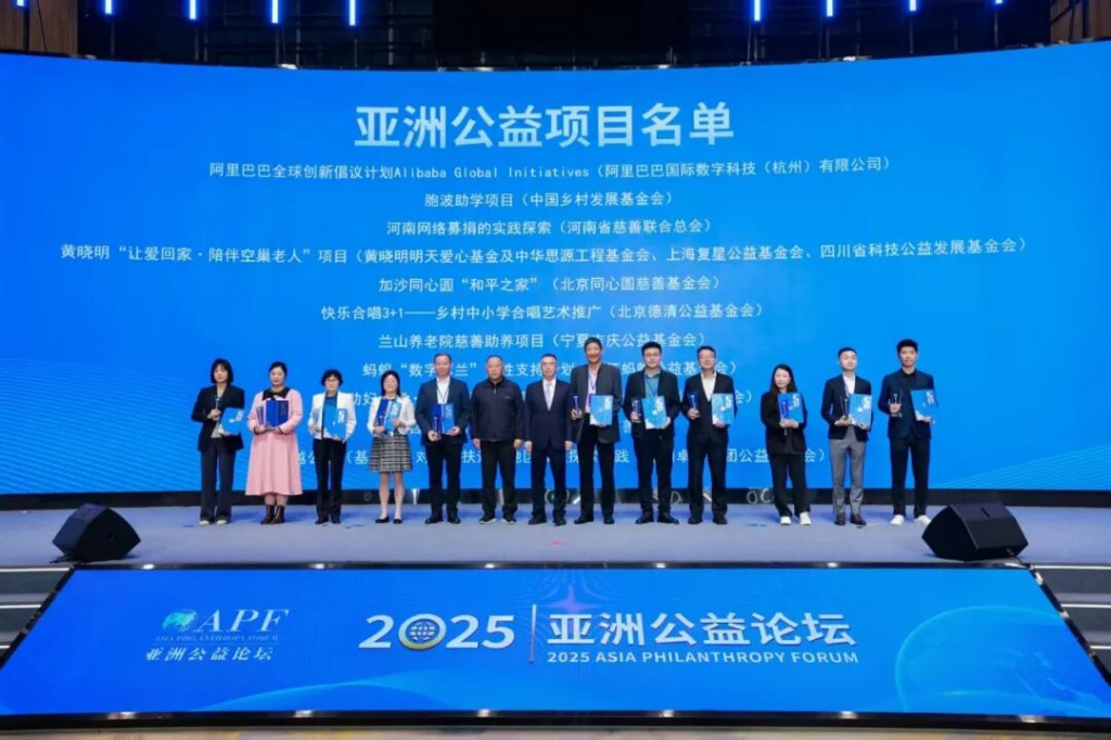 科技赋智数字人，“快乐合唱3+1”载誉归